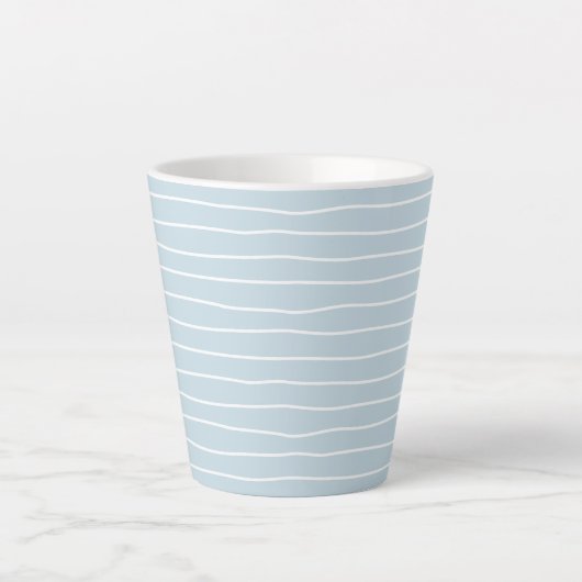 Simple Cute Light Blue Water Texture Wavy Stripe Milchtasse (Vorderseite)