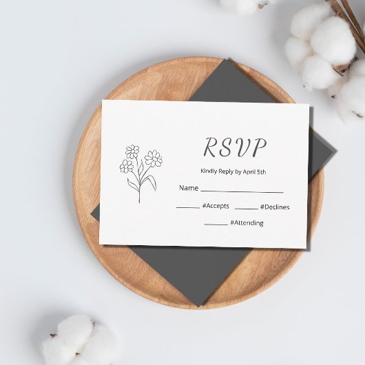 Simple Daisy Quinceañera Elegant Gray Typografy RSVP Karte