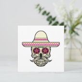 Simple Dia de Muertos Skull mit Hut Einladung (Stehend Vorderseite)