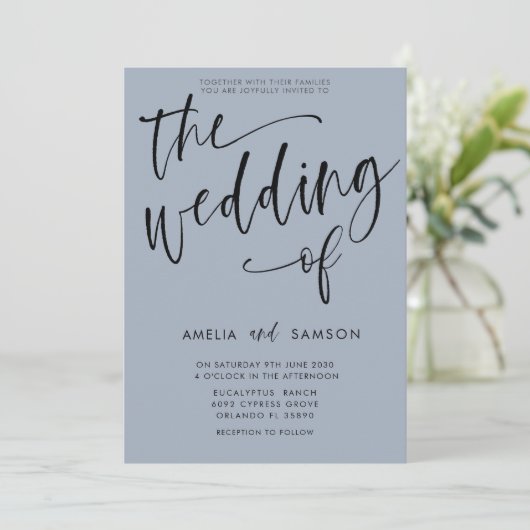 Simple Dusty Blue Calligraphy Wedding Einladung (Stehend Vorderseite)