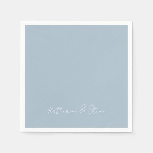 Simple Dusty Blue Couple Names Wedding Cocktail Serviette (Vorderseite)