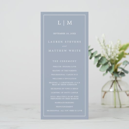 Simple Dusty Blue Monogram Elegant Wedding Programm (Stehend Vorderseite)