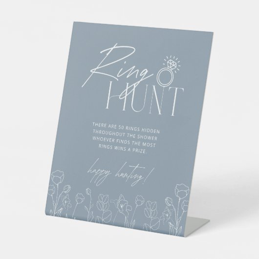 Simple Dusty Blue Ring Hunt Brautparty Game Sockelschild (Vorderseite)
