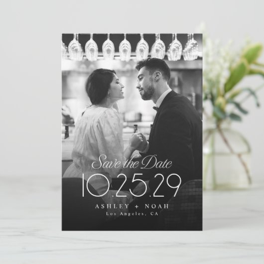 Simple Elegance Classy Script Photo Wedding  Save The Date (Stehend Vorderseite)