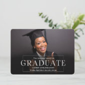 Simple Elegance Foto Class of 2025 Abschluss Einladung (Stehend Vorderseite)