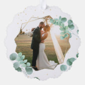 Simple Elegant Greenery Merry and Married Photo Ornament Karte (Rückseite)