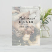 Simple Elegant Script Photo Rehearsal Dinner Einladung (Stehend Vorderseite)