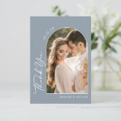 Simple Foto Dusty Blue Wedding Dankeskarte (Stehend Vorderseite)