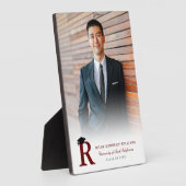 Simple Gold Monogram Modern Foto Abschluss Easel Fotoplatte (Seite)