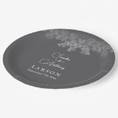 Simple Gray Line Art Eucalyptus Wedding Napkins Pappteller (Schrägansicht)