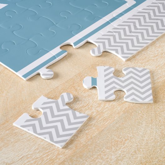 Simple Gray ZigZag Puzzle (Seite)