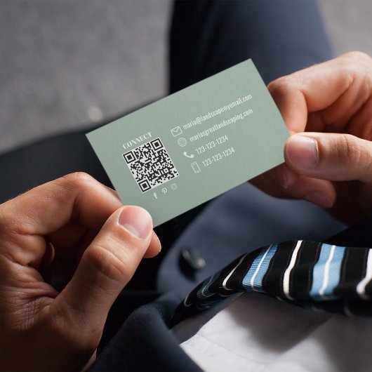 Simple Green Monogram QR Code | Connect with Me Visitenkarte