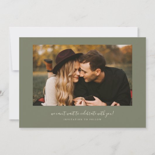 Simple Heart Sage Green Curved Frame Photo Save The Date (Rückseite)