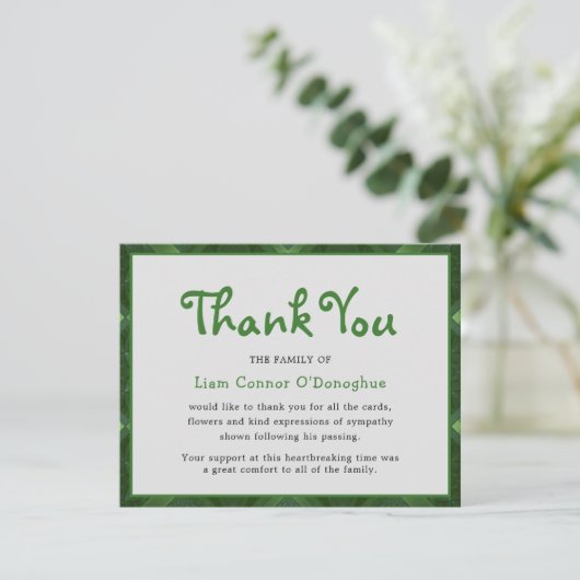 Simple Irish Green | Beerdigung Danke (Stehend Vorderseite)