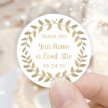 Simple Laurel Wreath White und Gold Vielen Dank Runder Aufkleber<br><div class="desc">Fügen Sie den Gastgeschenken eine personalisierte Touch hinzu und danken Ihnen Noten mit benutzerdefinierten Lorbeerkraendern rund Aufkleber. Sämtliche Formulierungen auf dieser Vorlage sind einfach für jeden Anlass, wie Hochzeit, Brautparty, Abschluss, Geburtstagsparty, Jubiläum oder Pensionierung anzupassen. Ändern oder löschen Sie den Text, um Umschlag Aufkleber für Einladungen, Ankündigungen oder speichern Sie...</div>