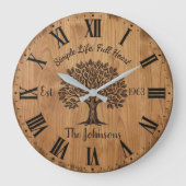 Simple Life Full Heart | Custom Oak Tree Family  Große Wanduhr (Vorderseite)