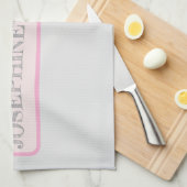 Simple Light Grey Personalized Modern Chic Pink Geschirrtuch (Viertel Falte)