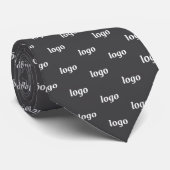 Simple Logo Pattern Dark Charcoal Gray Business Krawatte (Gerollt)