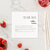 Simple Minimalist Fun Facts Couple Hearts Wedding  Serviette (Beispiel)