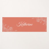 Simple Modern Floral Script Name Orange Lotus Yogamatte (Vorderseite (Horizontal))