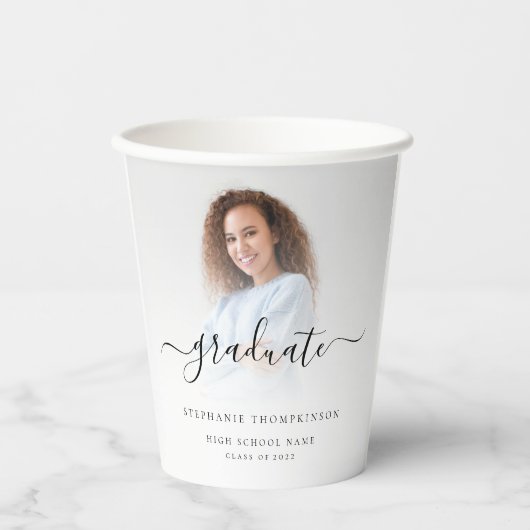 Simple Modern Foto Overlay Script 2024 Abschluss Pappbecher (Vorderseite)