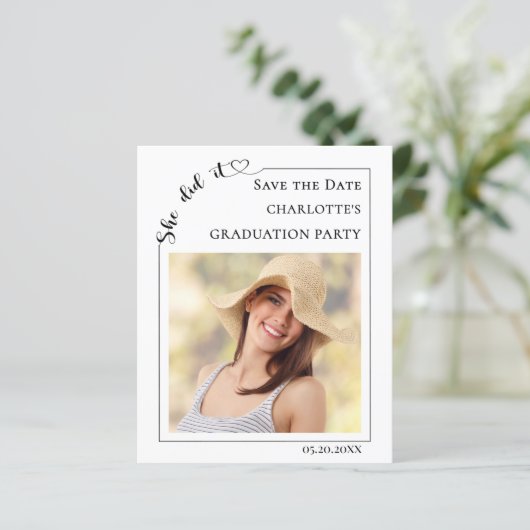 Simple modern photo Graduation Save the Date card (Stehend Vorderseite)