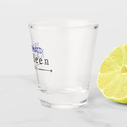 Simple Navy Blue Bridesmaid Personalisiert Schnapsglas (Rechts)