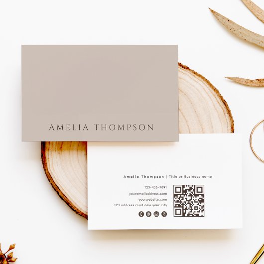Simple Neutral Beige Professional QR Code Visitenkarte