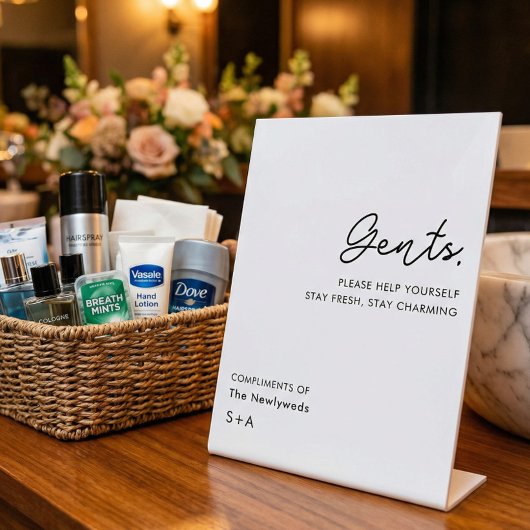 Simple Neutral Gentlemen Wedding Bathroom Basket Sockelschild