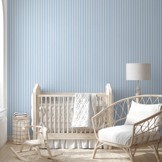 Simple Pastel Blue Stripes Tapete (Kinder)