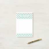 Simple Polka Dot Green Personalisiert Thin Border Post-it Klebezettel (Auf Schreibtisch)
