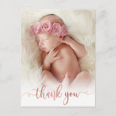 Simple Rose Gold Script Baby Foto Vielen Dank Postkarte (Vorderseite)