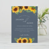 Simple Royal Blue Opulence Sonnenblumen Hochzeit Einladung (Stehend Vorderseite)