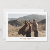 Simple Rust Terracotta Wedding Foto Einladung (Rückseite)