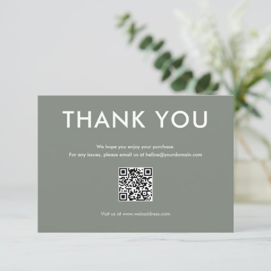 Simple sage-green and white thank you card dankeskarte (Stehend Vorderseite)