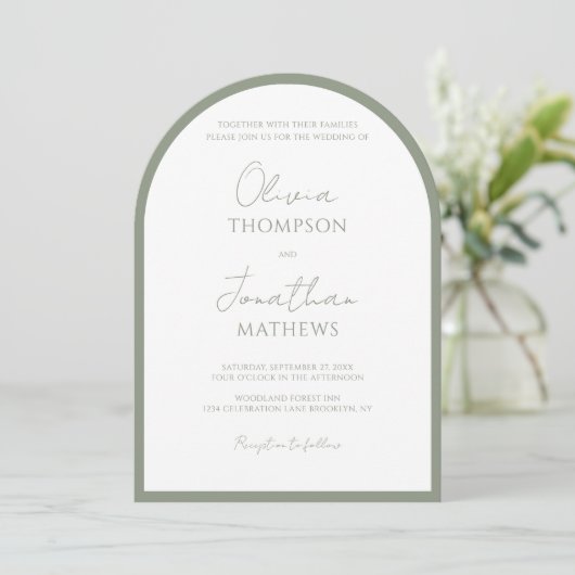 Simple Sage Green Border Script Wedding Arch Einladung (Stehend Vorderseite)