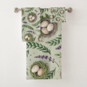 Simple Sage Green Easter Eggs Lavender Nest Badhandtuch Set (Insitu)