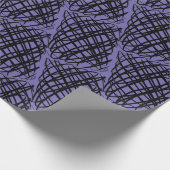 Simple Scribble | Schwarz | angeekelt | Periwinkle Geschenkpapier (Ecke)