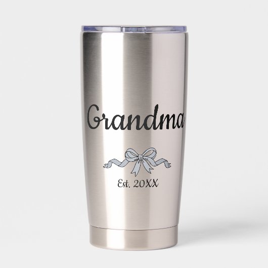 Simple Script Bow Grandma Est. Year Thermobecher (Rückseite)
