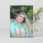 Simple Script Girl Graduate Foto Abschluss Ankündigung (Stehend Vorderseite)