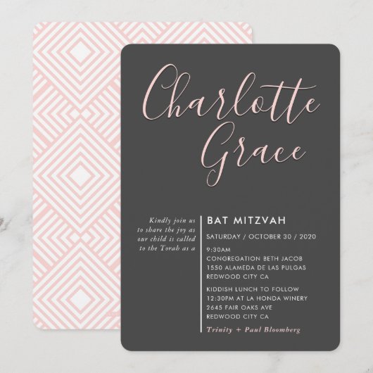 SIMPLE SCRIPT moderner Bat Mitzvah dunkelgrau rosa Einladung (Vorne/Hinten)