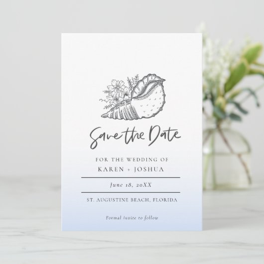 Simple Seashell Beach Wedding Save the Date (Stehend Vorderseite)