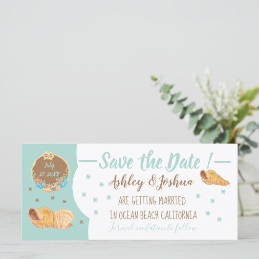 Simple Seashells Beach Save the Date Card (Stehend Vorderseite)