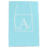 Simple Sky Blue Monogram Mittlere Geschenktüte (Vorderseite)