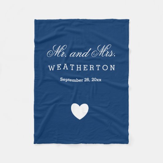 Simple Style Mr. und Mrs. Wedding Names Date A32 Fleecedecke (Vorderseite)