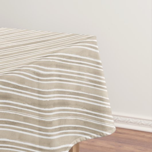 Simple Stylish Taupe Cottage Diagonal Striped Gift Tischdecke (Beispiel)