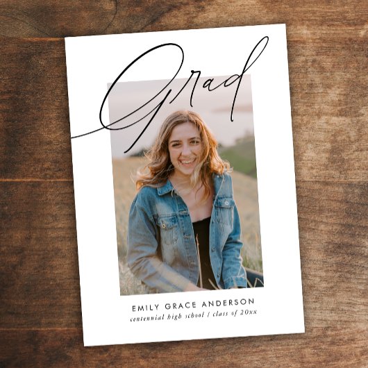 Simple Trendy Calligraphy Drei Foto Abschluss Einladung