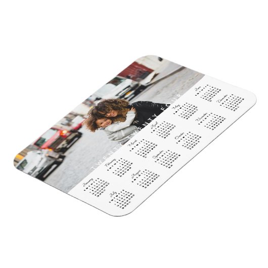 Simple Trendy Typography 2024 Photo Calendar Magnet (Linke Seite)