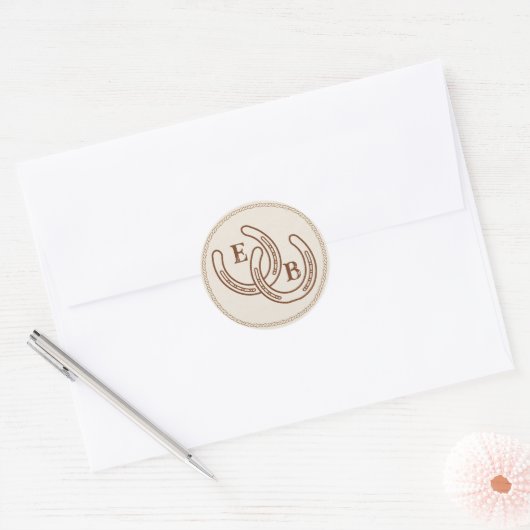 Simple Western Horseshoe Wedding Monogram Runder Aufkleber (Umschlag)
