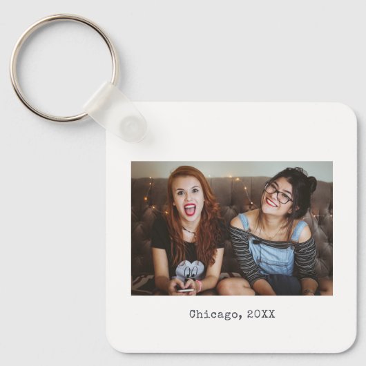 Simple White Minimalist Photo Keepsake Schlüsselanhänger (Vorderseite)